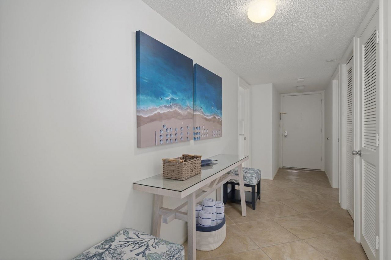2721 W Gulf Dr, Unit 213, Sanibel, FL 33957 Photo