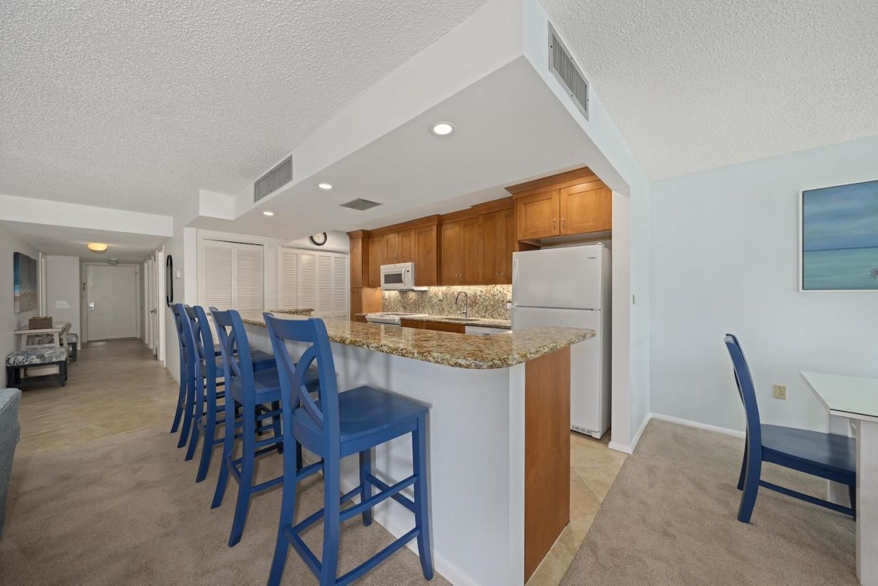 2721 W Gulf Dr, Unit 213, Sanibel, FL 33957 Photo