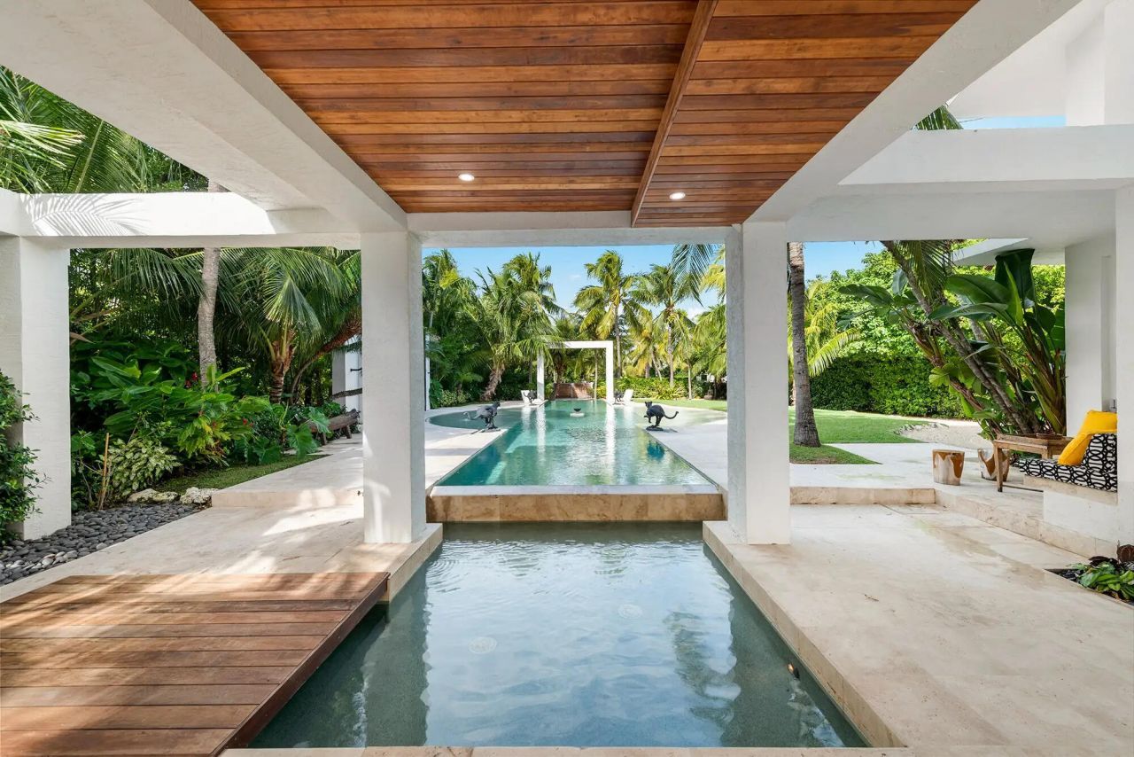 60 Ocean Front Drive, Key Largo, FL 33037 Photo