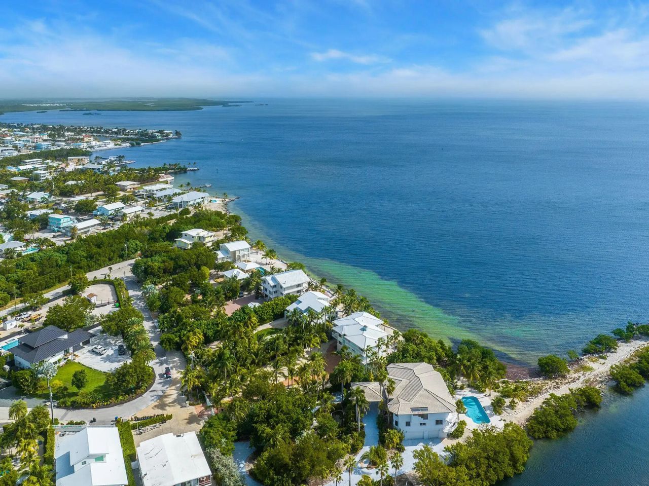 60 Ocean Front Drive, Key Largo, FL 33037 Photo