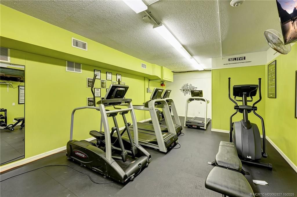 551 Nettles Boulevard, Jensen Beach, FL 34957 Photo