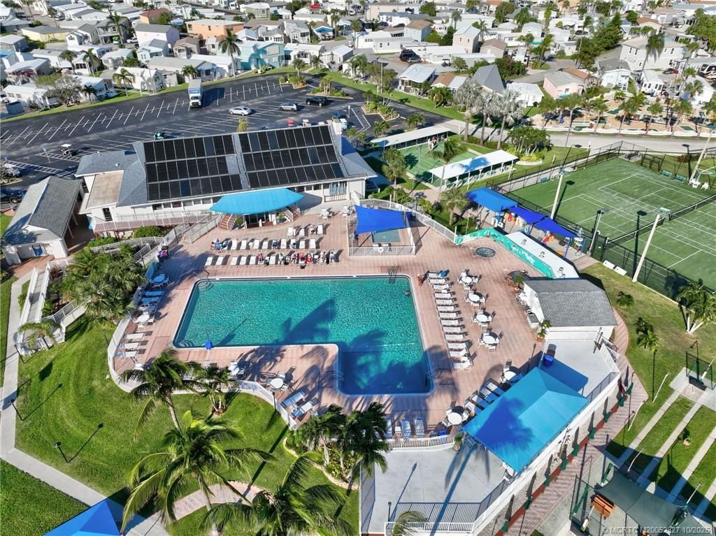 551 Nettles Boulevard, Jensen Beach, FL 34957 Photo