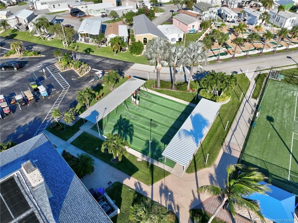 551 Nettles Boulevard, Jensen Beach, FL 34957 Photo