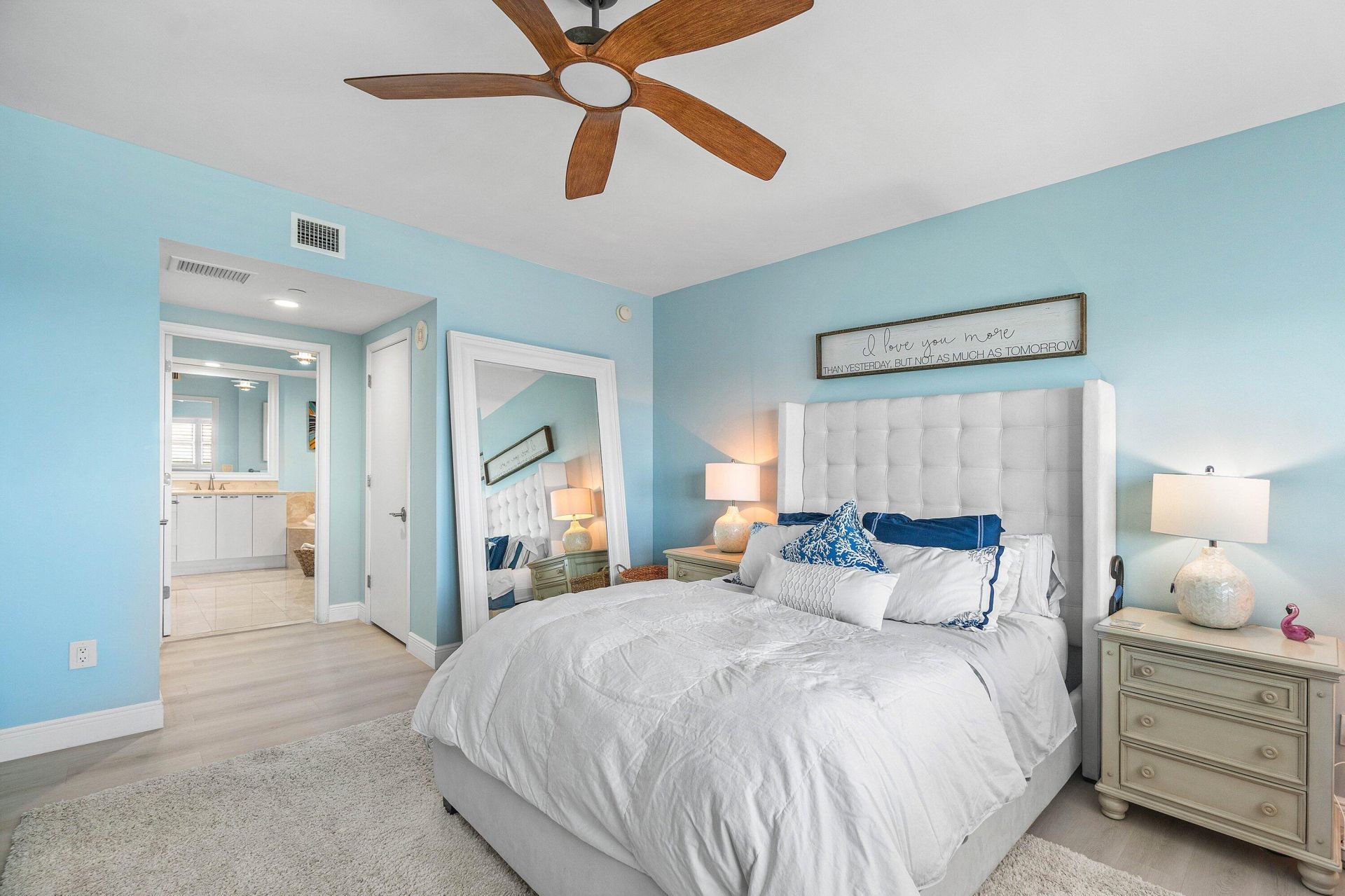 2650 Lake Shore Drive, Unit 1202, Riviera Beach, FL 33404 Photo