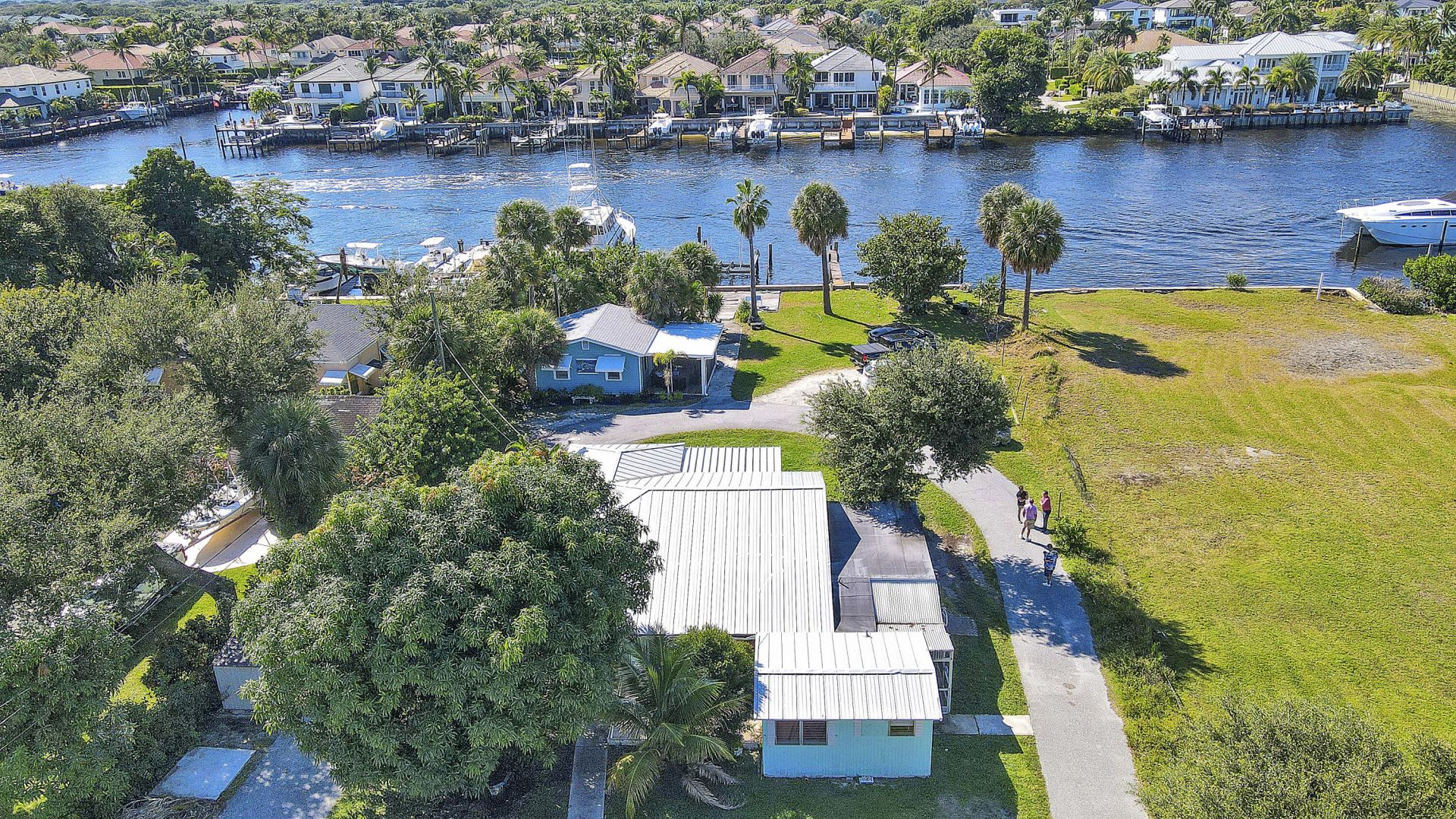 2031 Melody Lane, Palm Beach Gardens, FL 33410 Photo