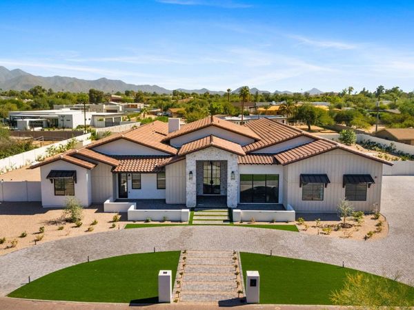 10809 N 82ND Place, Scottsdale, AZ 85260