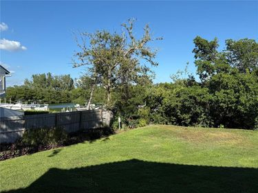 1515 PINELLAS BAYWAY S, Unit 42, ST PETERSBURG, FL 33715