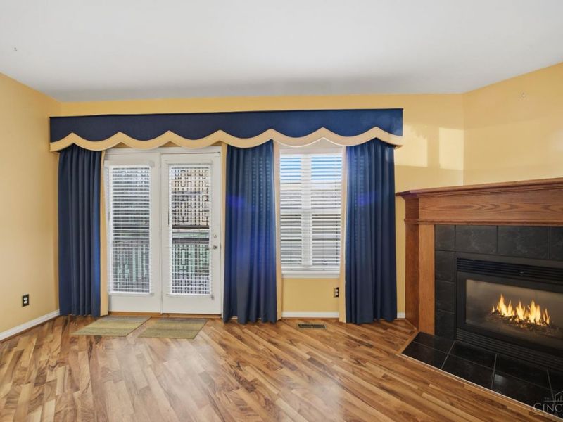 943 Weninger Circle, Cincinnati, OH 45203 Photo 12