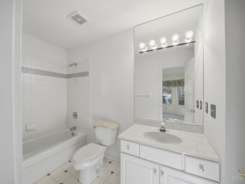 943 Weninger Circle, Cincinnati, OH 45203 Photo 26