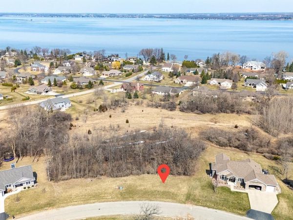 STONEGATE DRIVE, Oshkosh, WI 54904