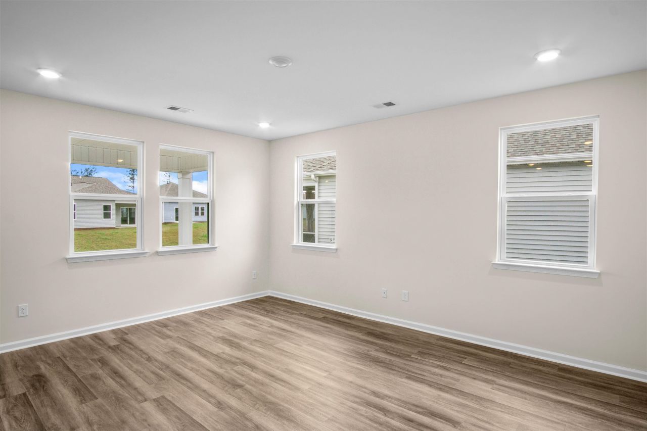 2142 Gooseberry Way Photo 11