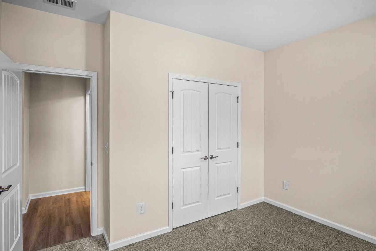 2142 Gooseberry Way Photo 18