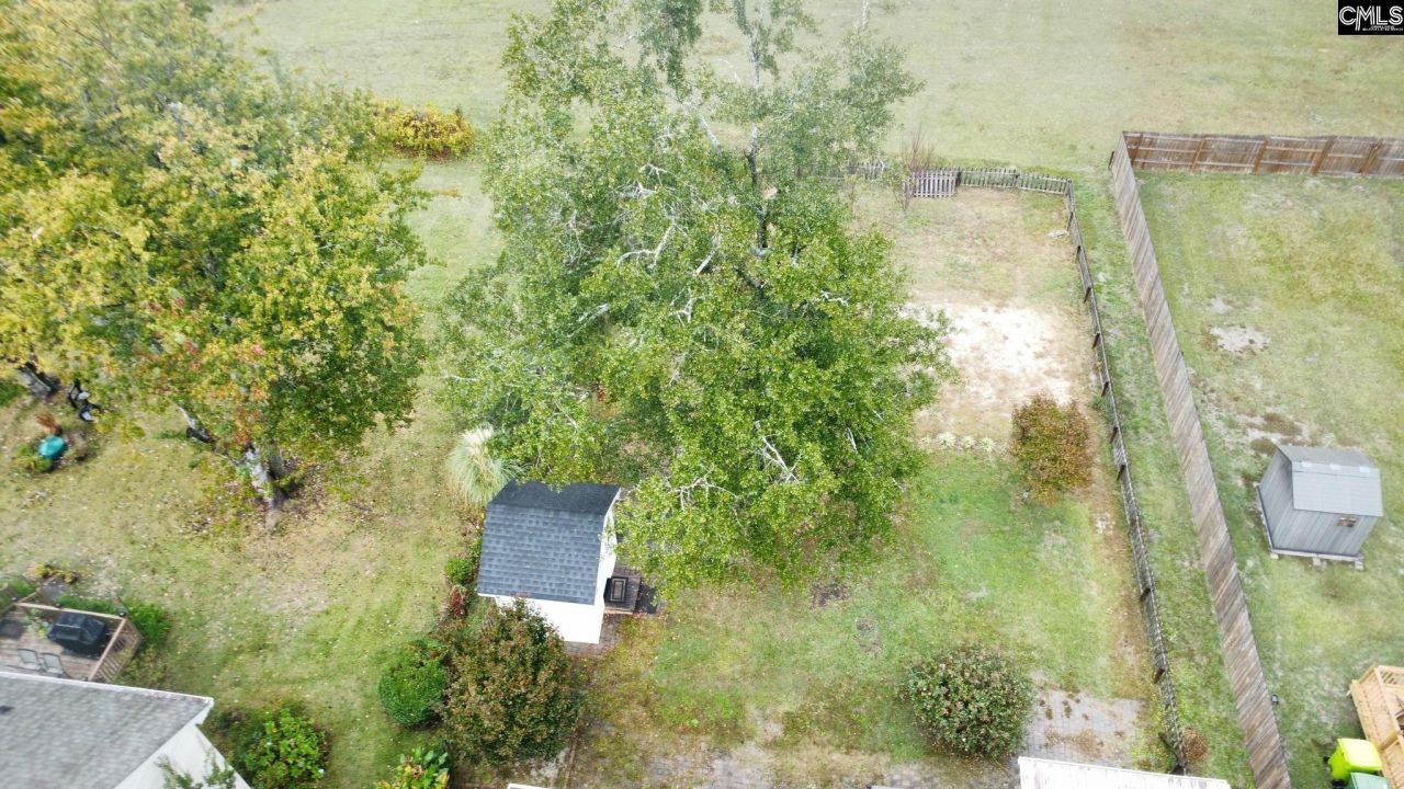 208 Grinders Mill Road Photo 35