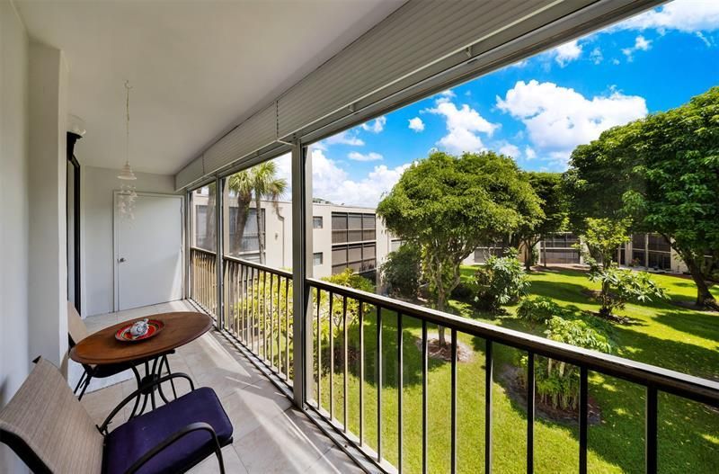 5250 Las Verdes Circle, Unit 317, Delray Beach, FL 33484 Photo