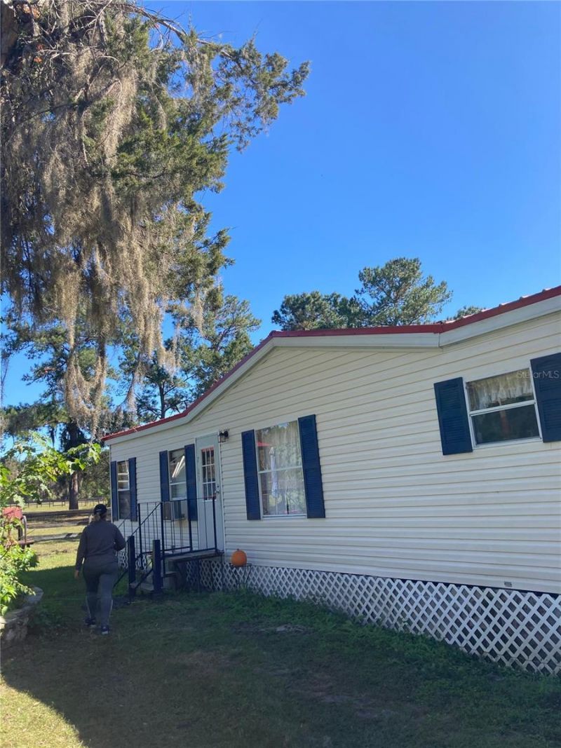 7505 NW 137th Avenue, Morriston, FL 32668 Photo