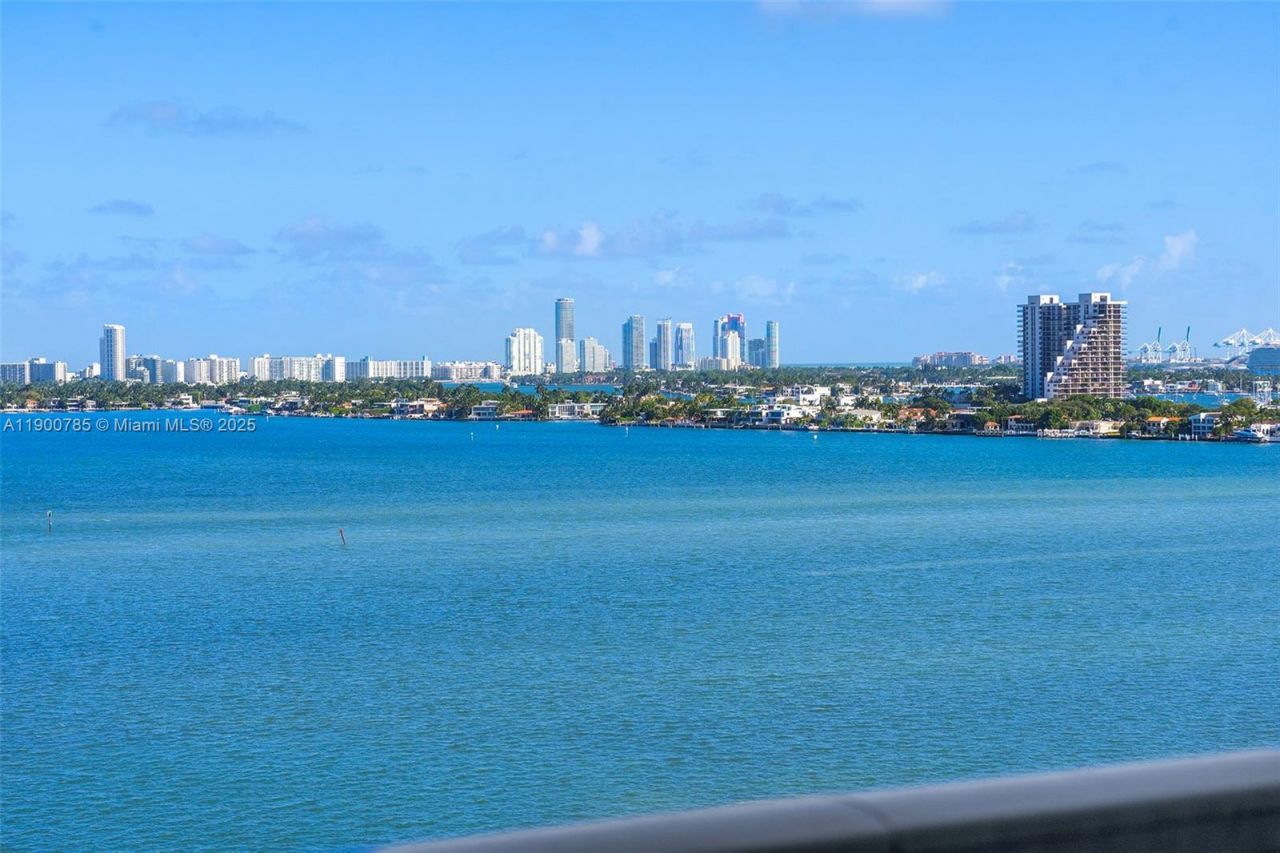 725 NE 22nd St, Unit 14B, Miami, FL 33137 Photo