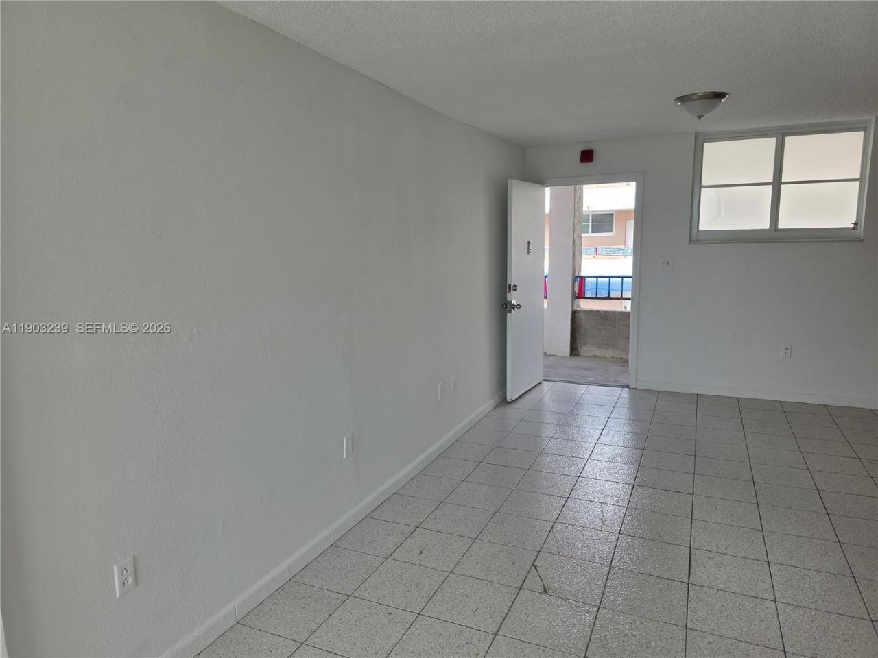 1750 James Ave, Unit 9C, Miami Beach, FL 33139 Photo