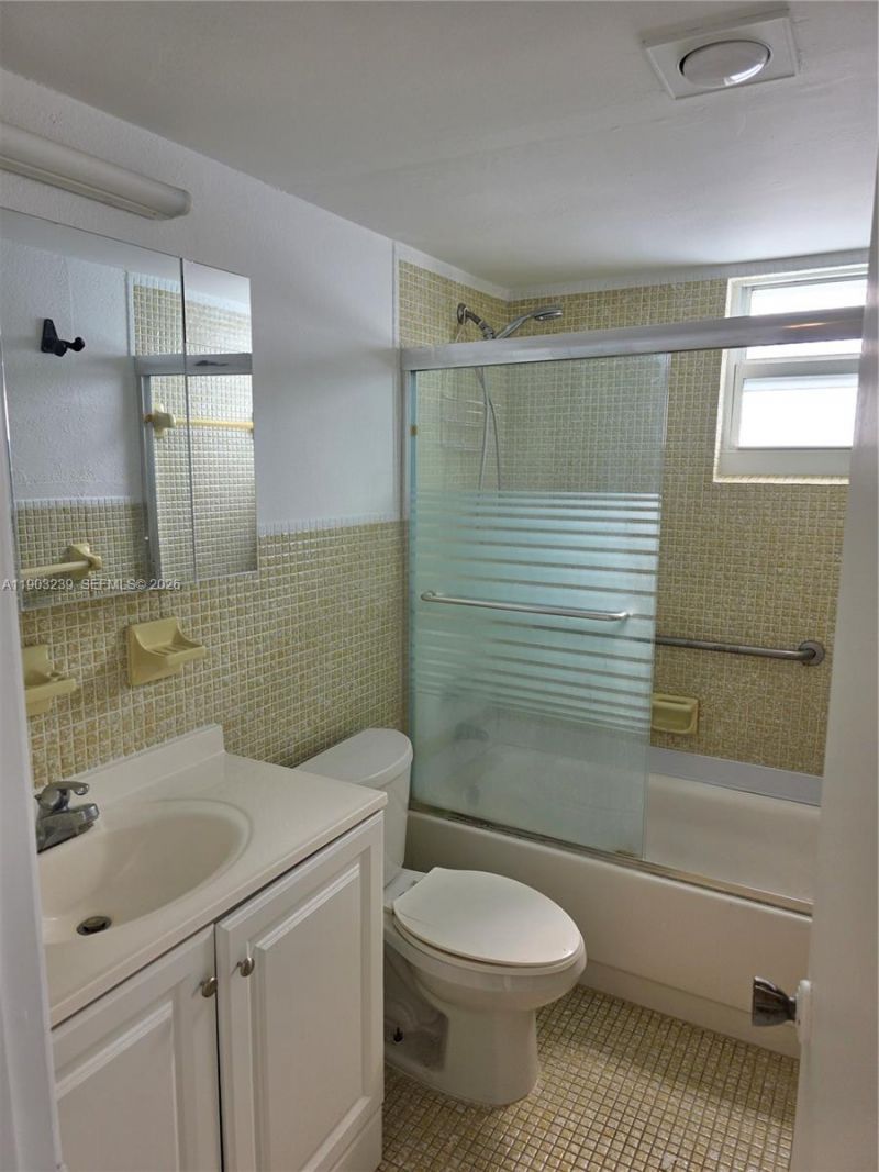 1750 James Ave, Unit 9C, Miami Beach, FL 33139 Photo
