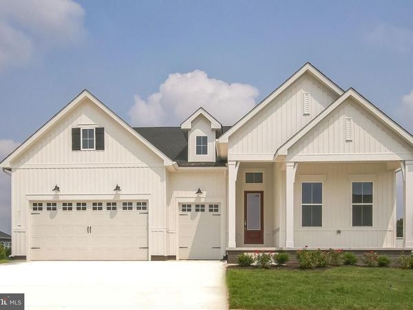 1602 JAYMES CIRCLE, MIDDLETOWN, DE 19709