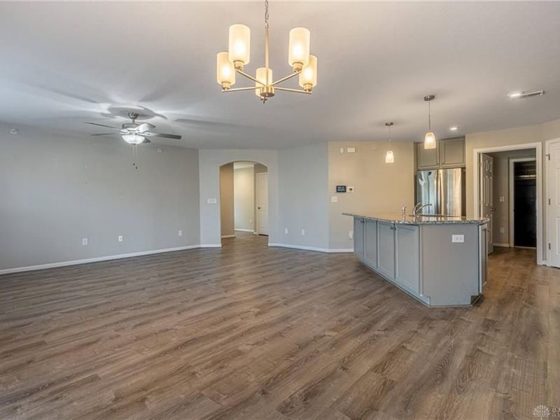 160 Old Pond Road, Springboro, OH 45066 Photo 5