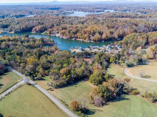 Lot 6 Isle Of Pines DR, Moneta, VA 24121