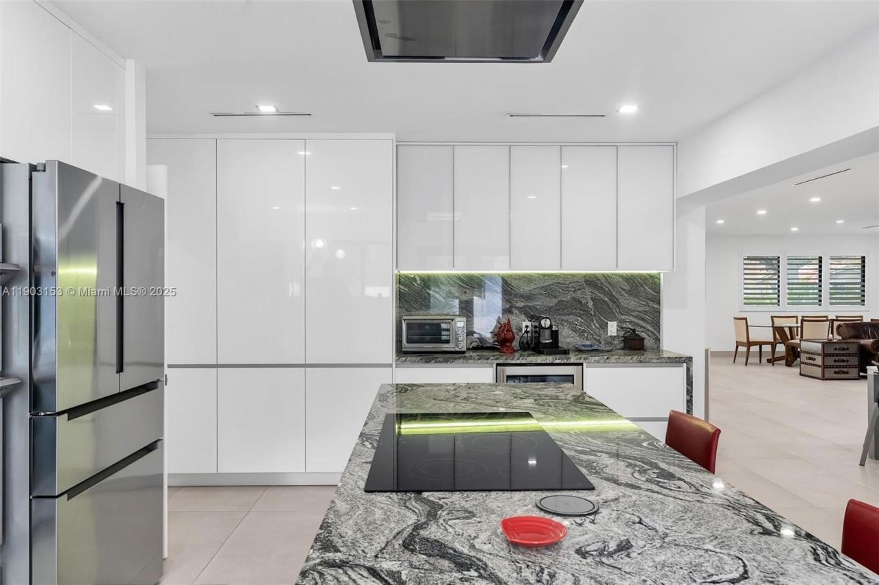 501 NE 105th St, Miami Shores, FL 33138 Photo