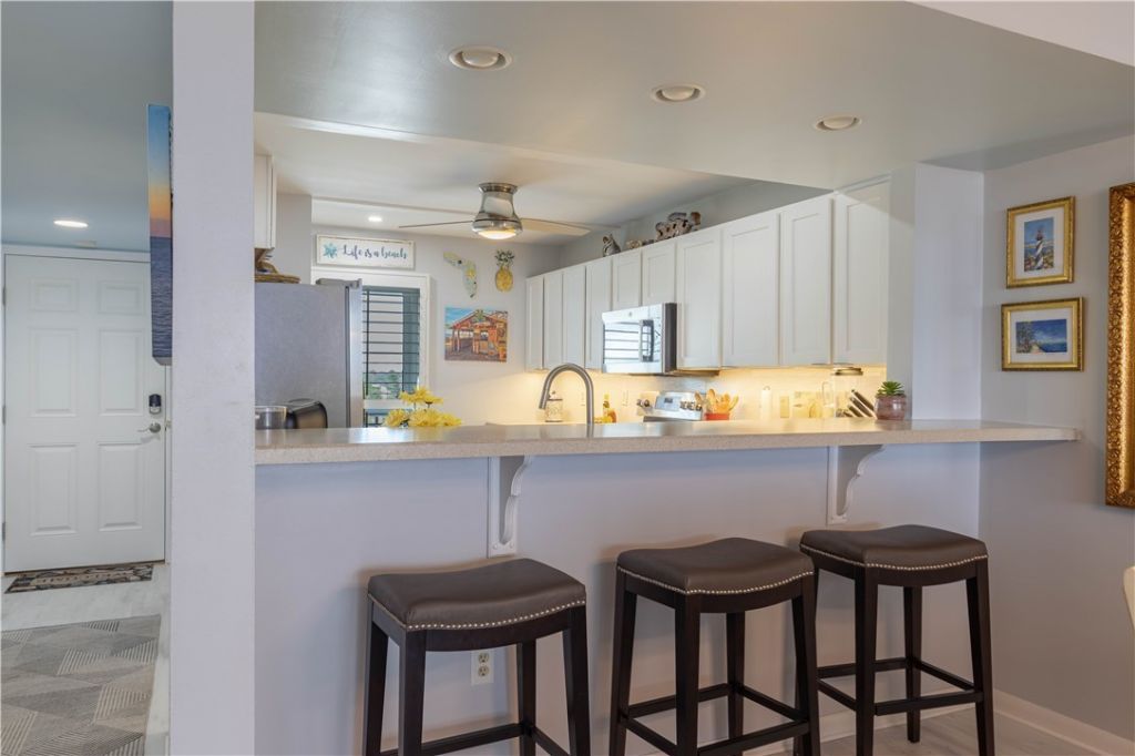 4141 Ocean Drive, Unit 504, Vero Beach, FL 32963 Photo