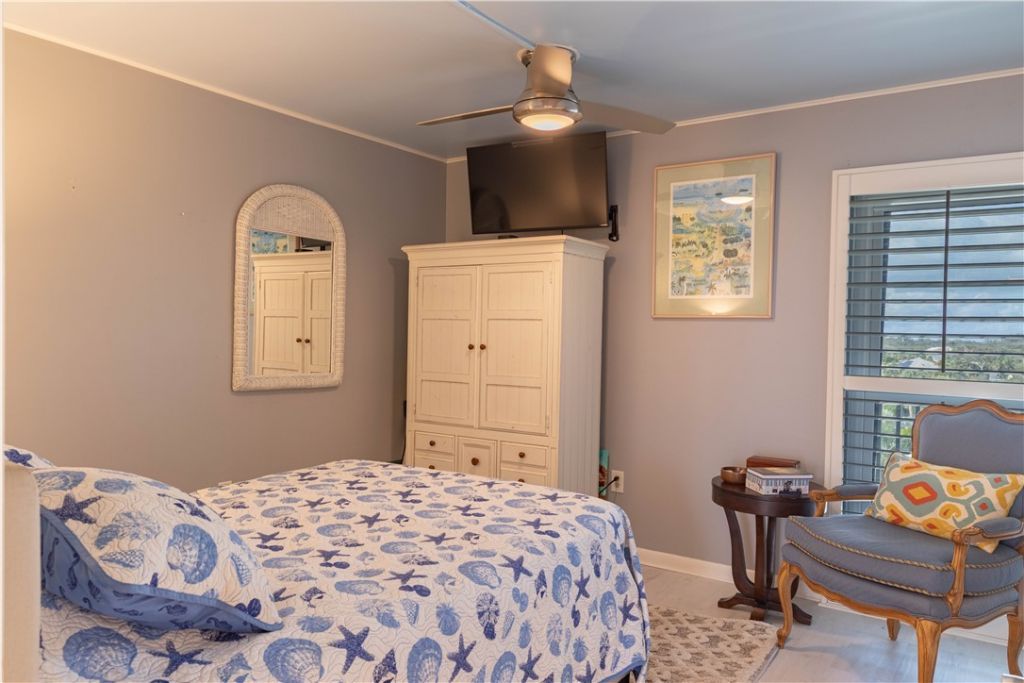 4141 Ocean Drive, Unit 504, Vero Beach, FL 32963 Photo