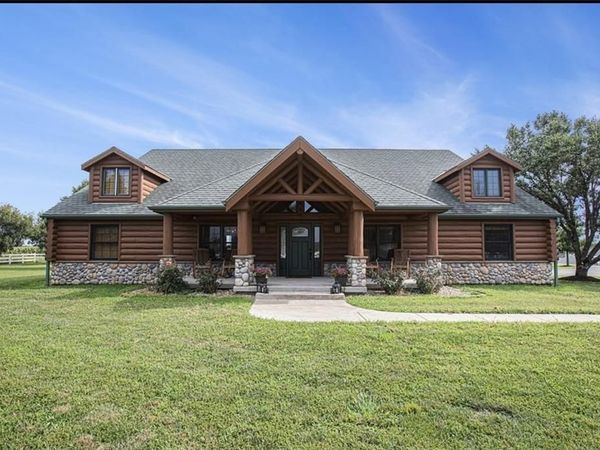 19295 Hwy 52 Highway, Pleasanton, KS 66075