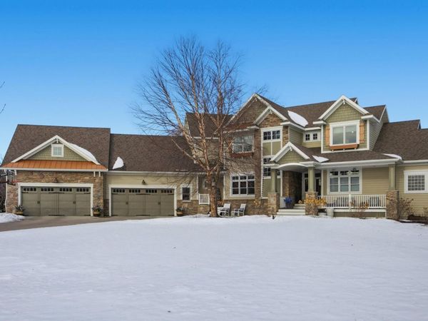 310 48th Avenue SW, Moorhead, MN 56560