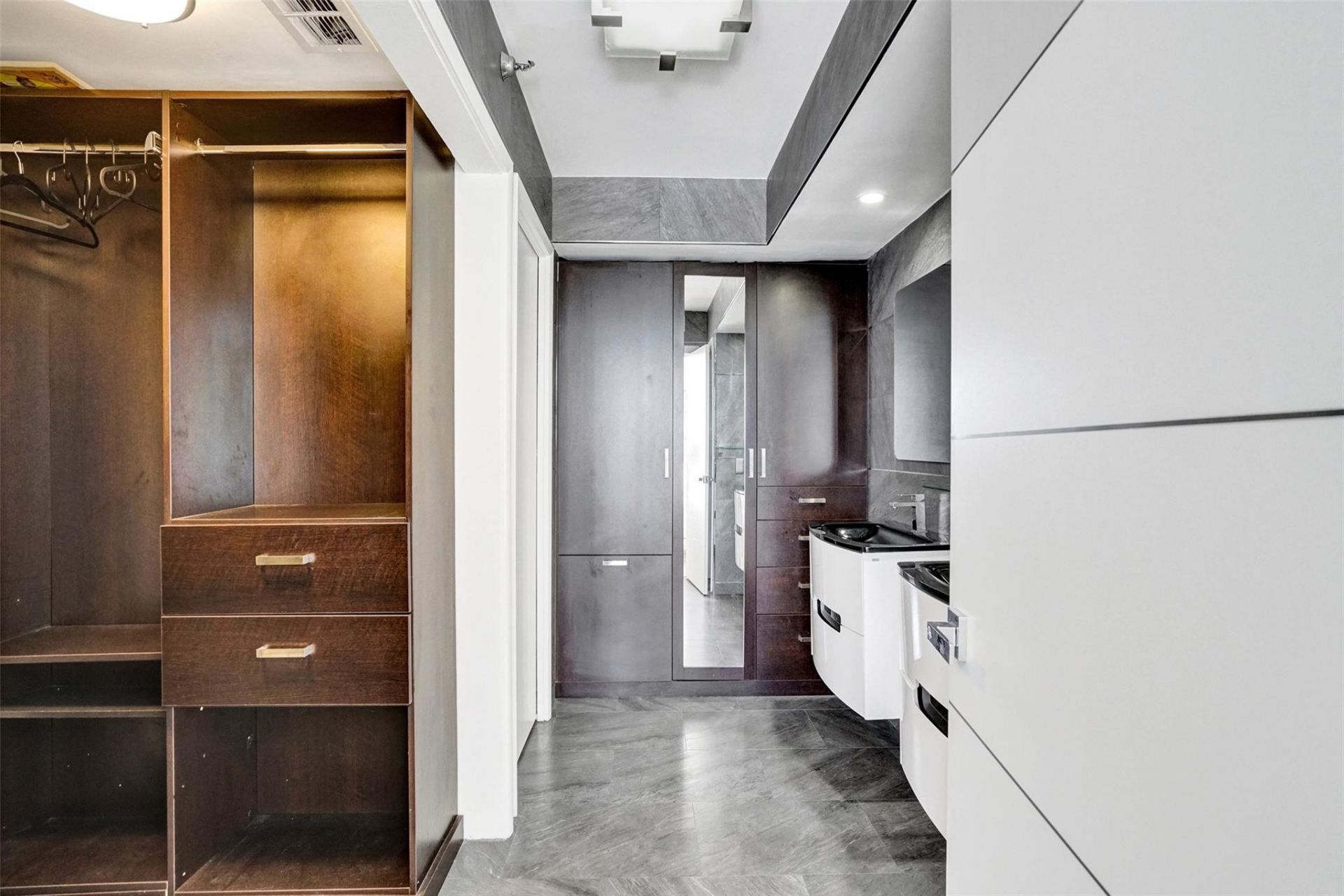 19101 NE 36th Court, Unit 1709, Aventura, FL 33180 Photo