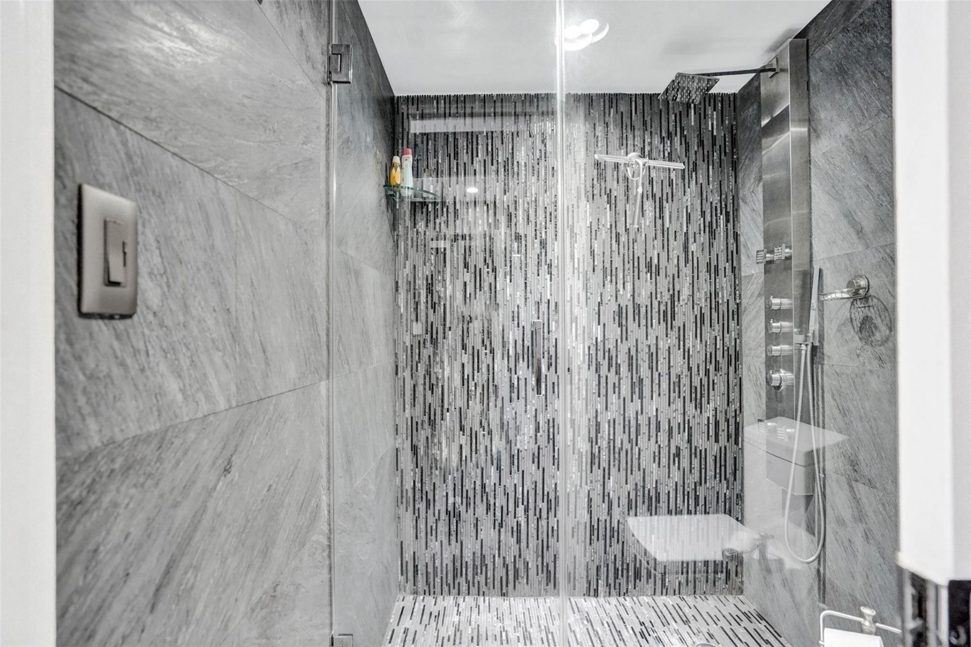 19101 NE 36th Court, Unit 1709, Aventura, FL 33180 Photo