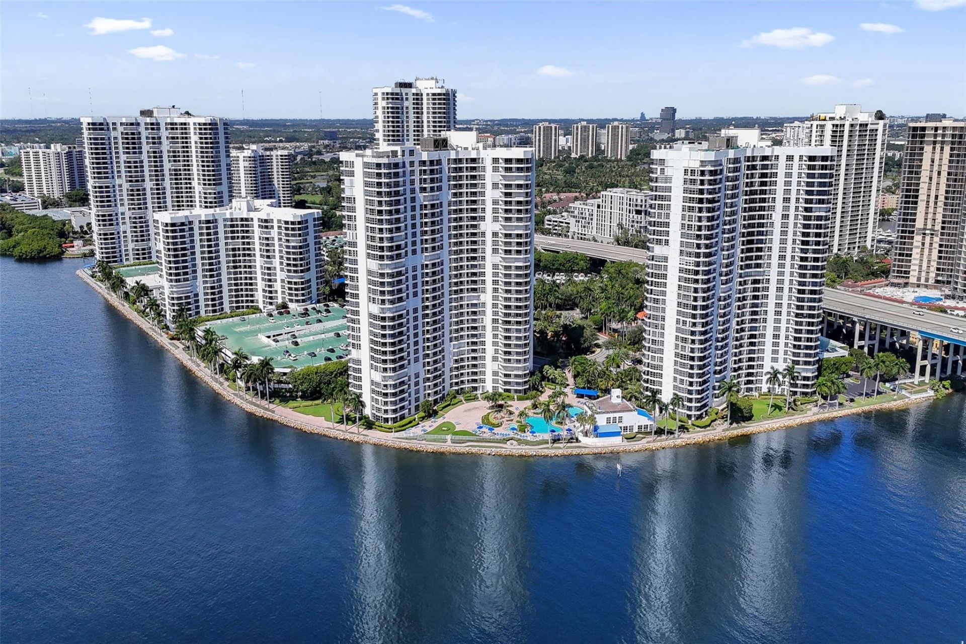 19101 NE 36th Court, Unit 1709, Aventura, FL 33180 Photo