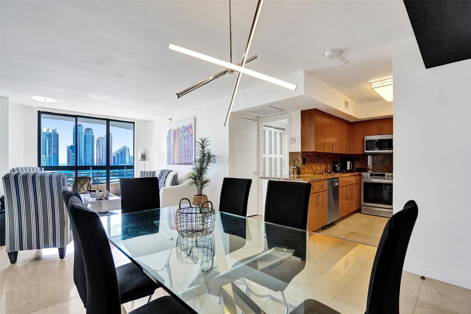 19101 NE 36th Court, Unit 1709, Aventura, FL 33180 Photo