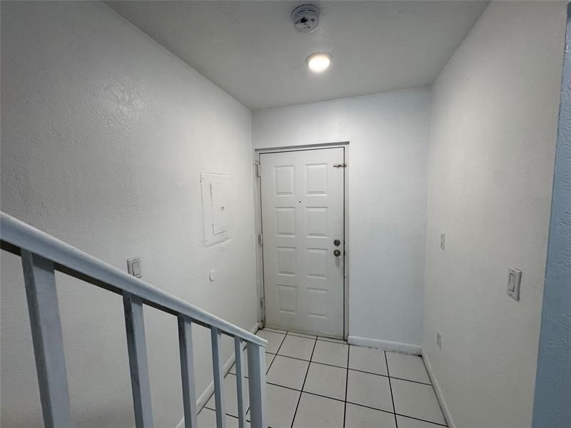 2710 W 76th Street, Unit 207, Hialeah, FL 33016 Photo