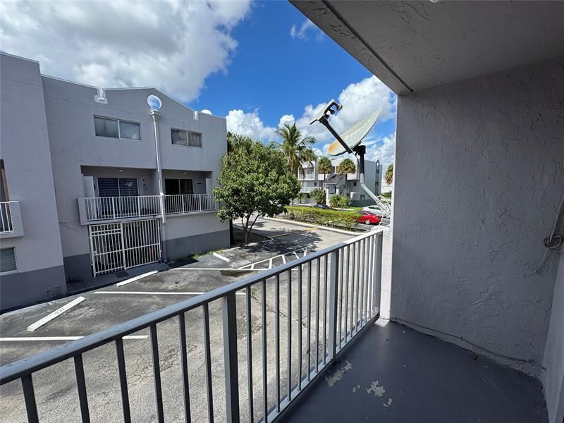 2710 W 76th Street, Unit 207, Hialeah, FL 33016 Photo