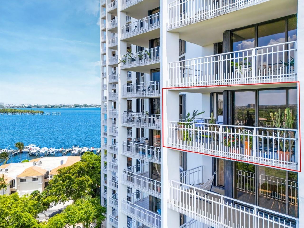 4000 Towerside Ter, Unit 1107, Miami, FL 33138 Photo