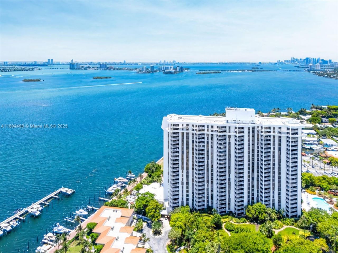 4000 Towerside Ter, Unit 1107, Miami, FL 33138 Photo