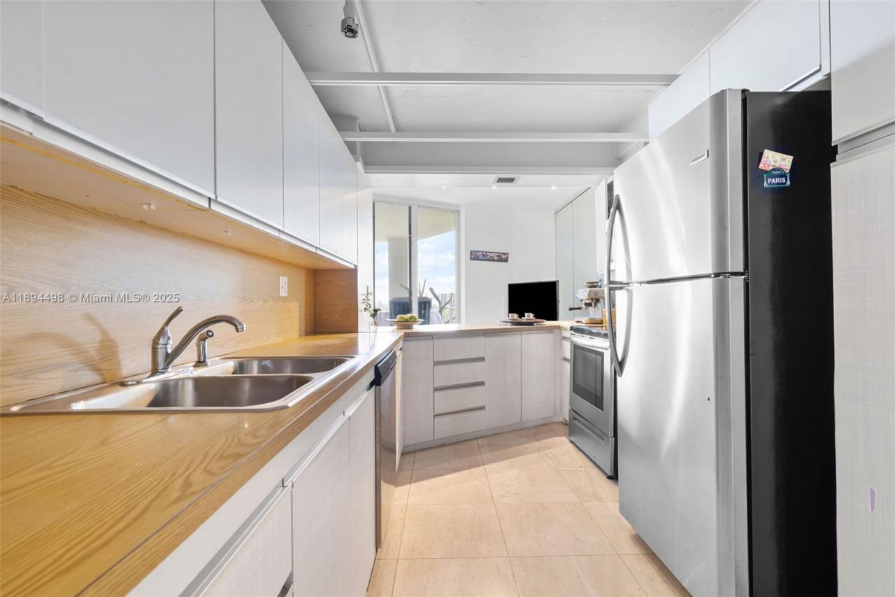 4000 Towerside Ter, Unit 1107, Miami, FL 33138 Photo