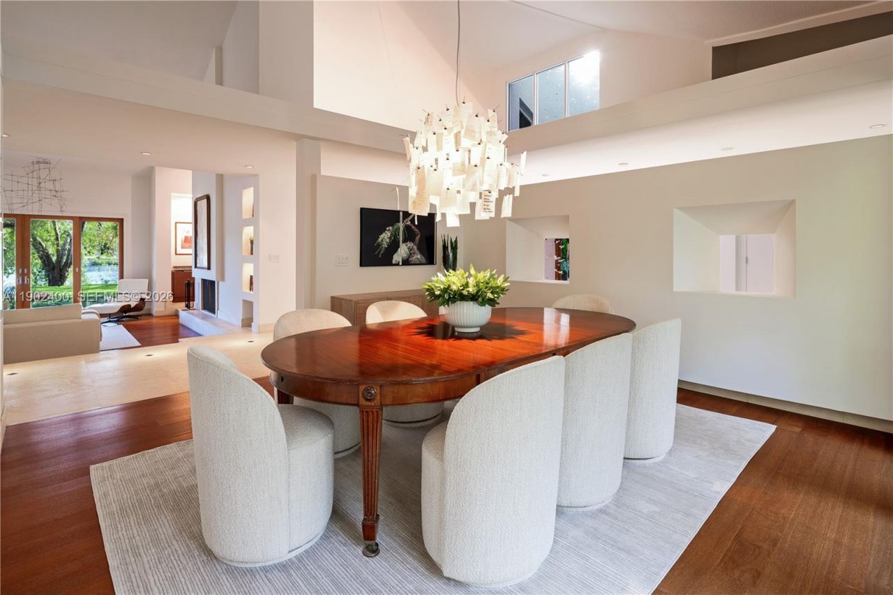 5390 Banyan Dr, Coral Gables, FL 33156 Photo