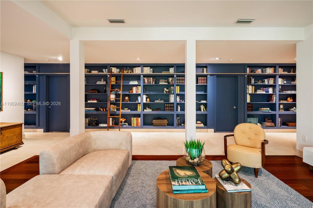 5390 Banyan Dr, Coral Gables, FL 33156 Photo