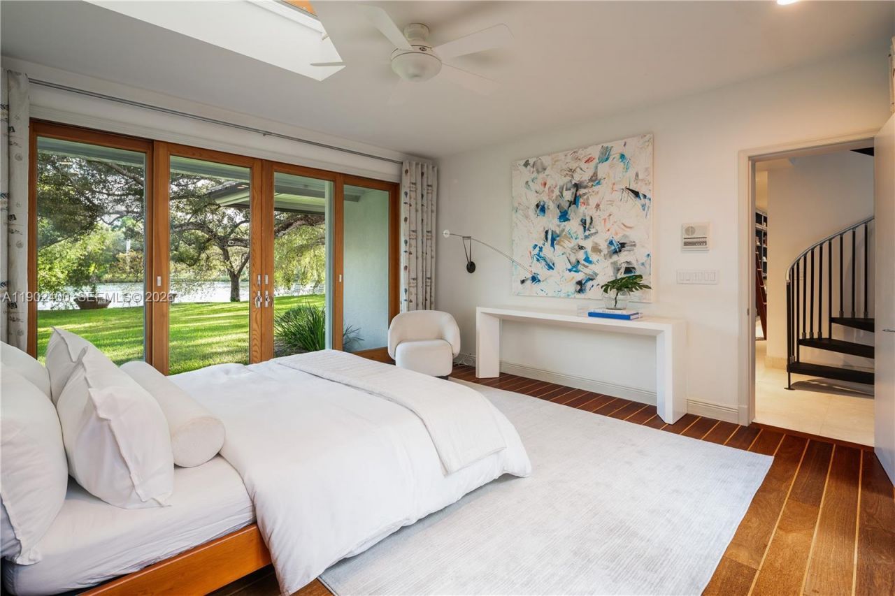 5390 Banyan Dr, Coral Gables, FL 33156 Photo