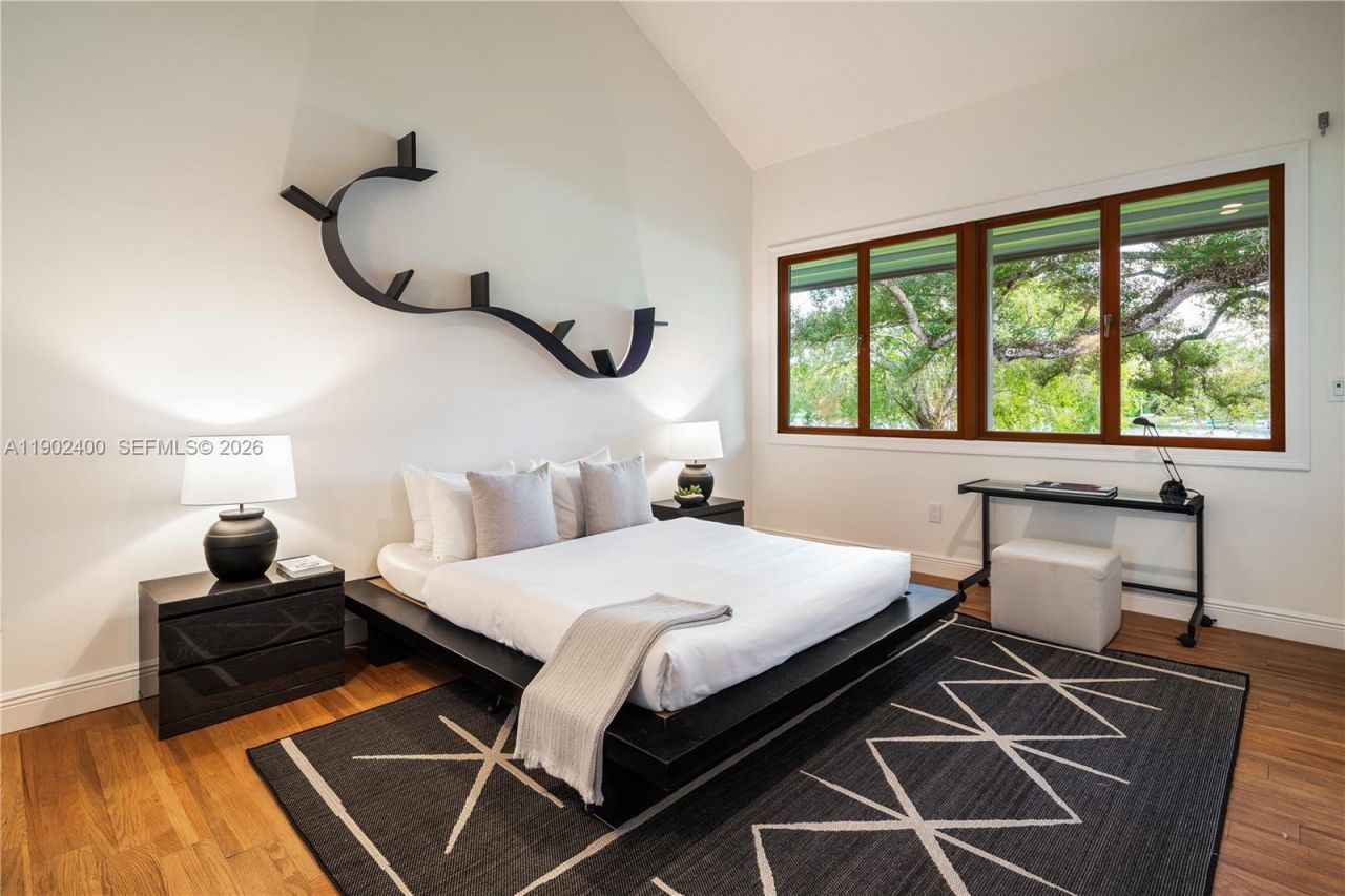 5390 Banyan Dr, Coral Gables, FL 33156 Photo