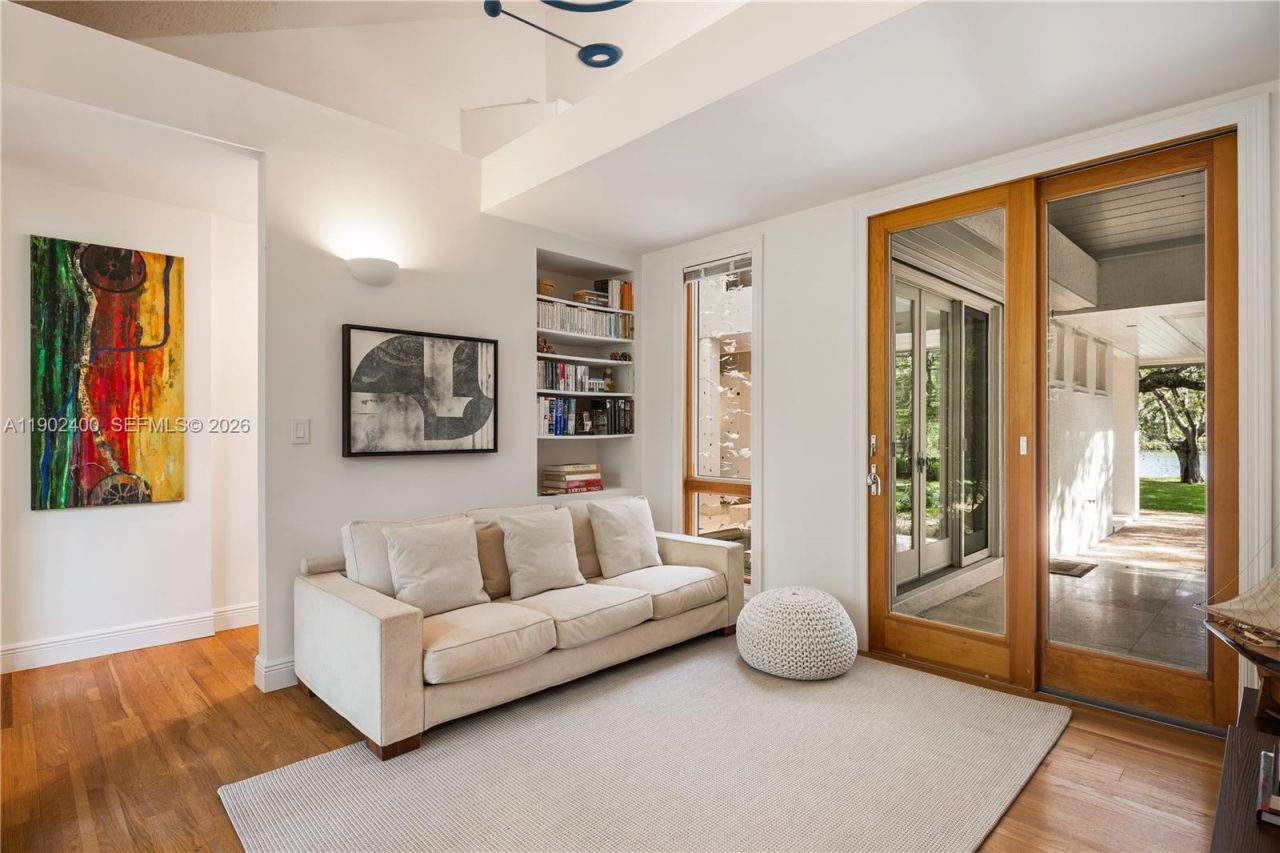 5390 Banyan Dr, Coral Gables, FL 33156 Photo