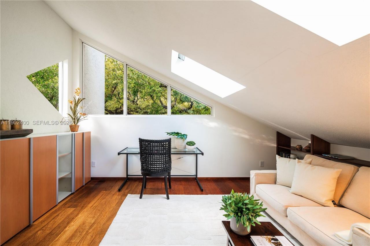 5390 Banyan Dr, Coral Gables, FL 33156 Photo