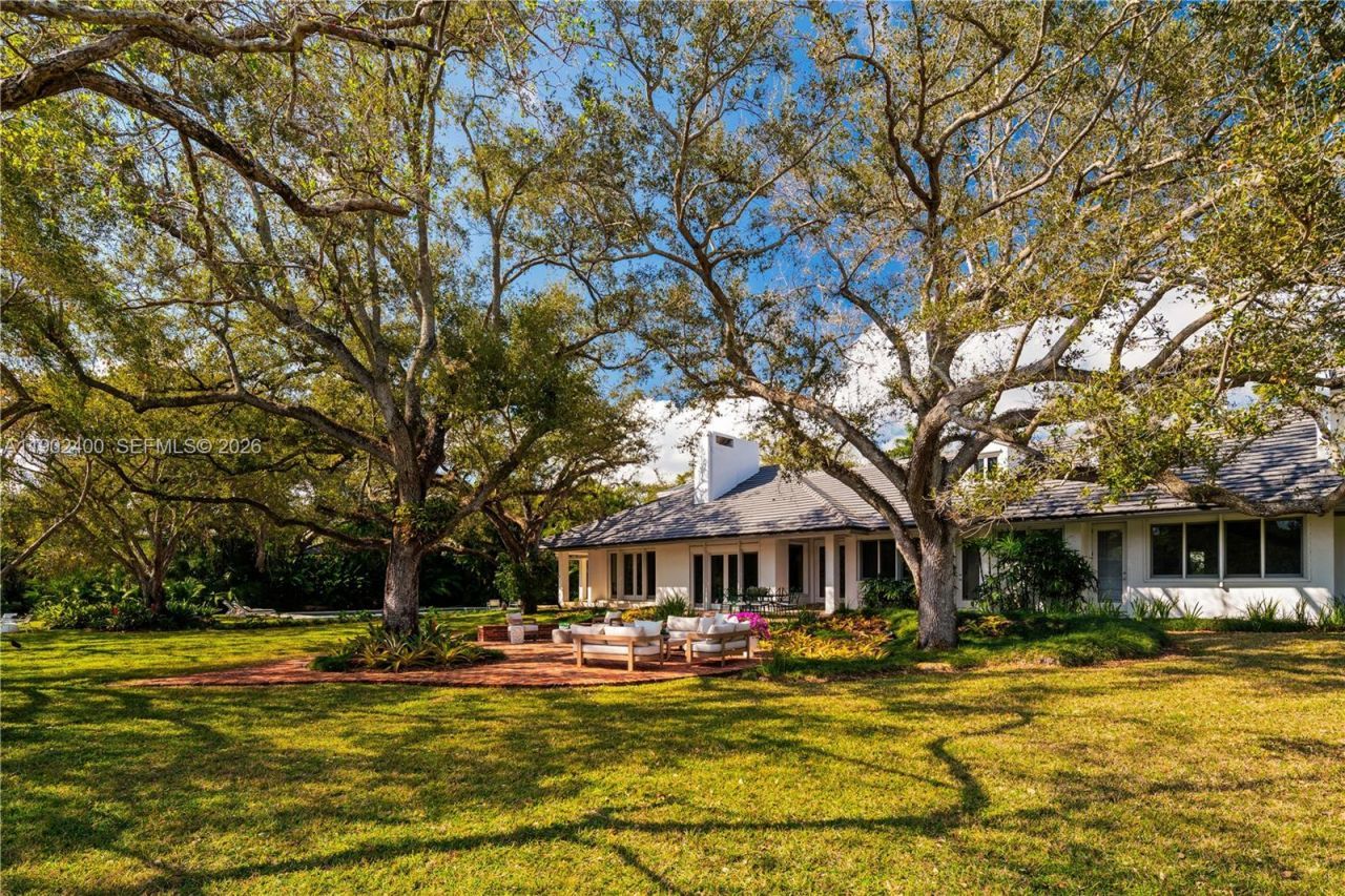 5390 Banyan Dr, Coral Gables, FL 33156 Photo