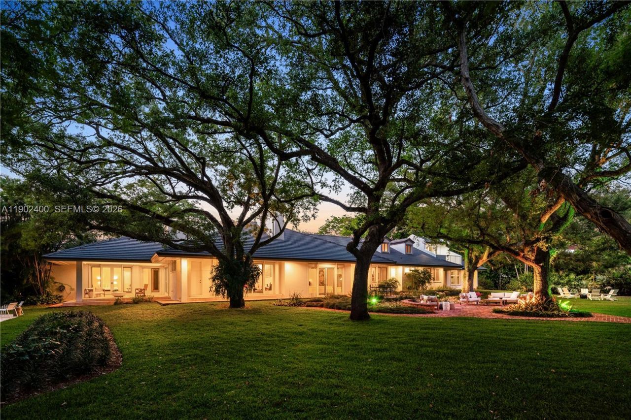 5390 Banyan Dr, Coral Gables, FL 33156 Photo