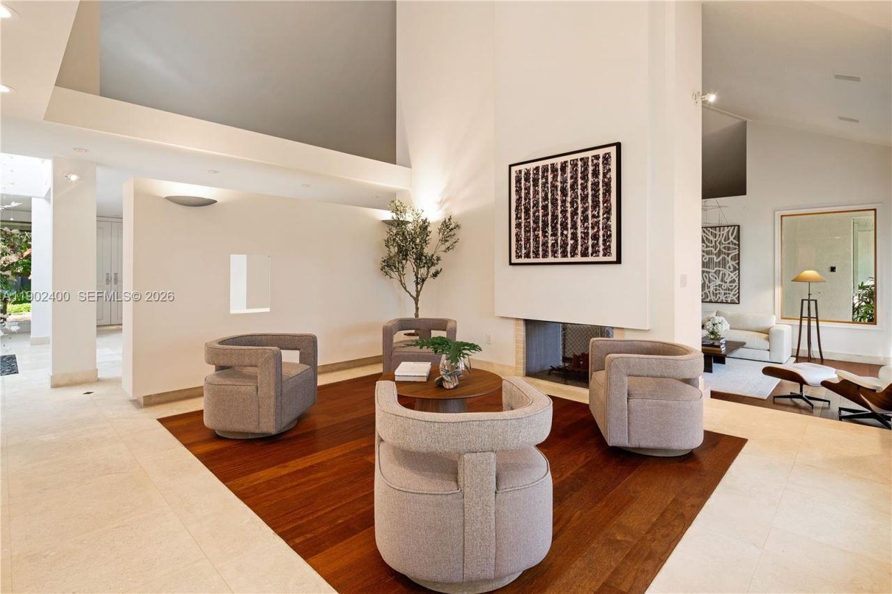 5390 Banyan Dr, Coral Gables, FL 33156 Photo