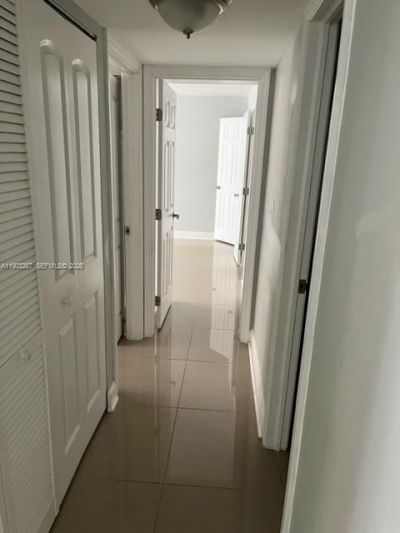 488 NW 165th St Rd, Unit B-112, Miami, FL 33169 Photo