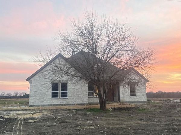 325 Cobb Road, Leonard, TX 75452